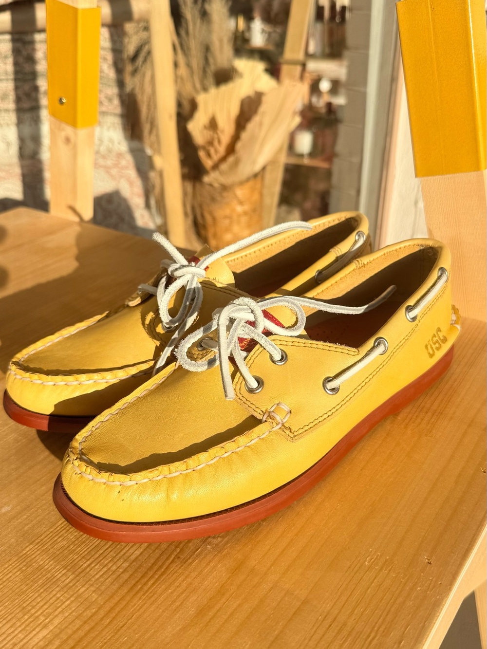 USC Butter Leather Boat Shoes 8.0